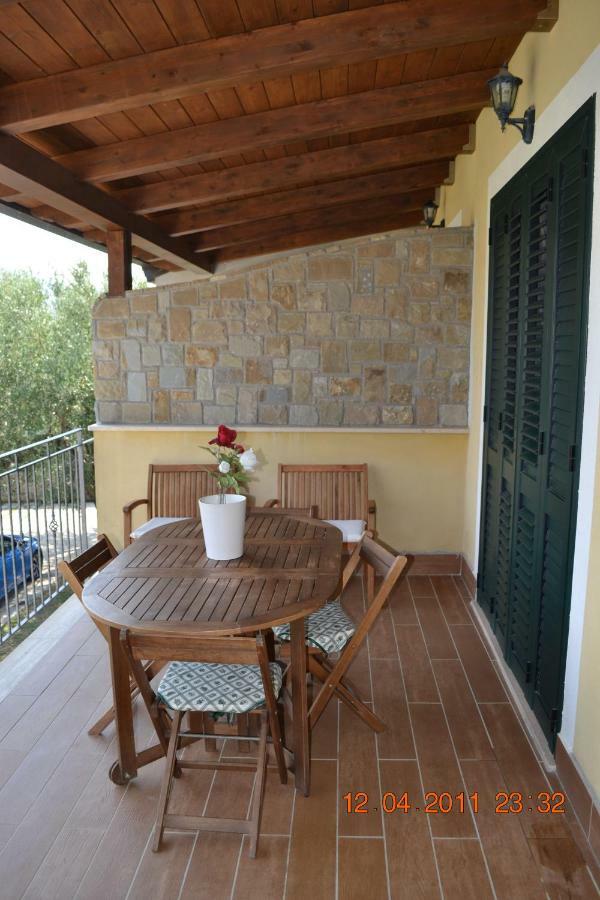 Oasi Peppa Ascea Exterior foto